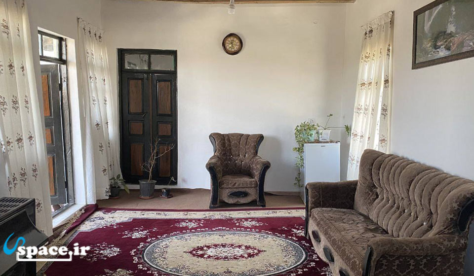 نمای داخلی اقامتگاه بوم گردی کلبه عمو حمید - بندر گز - نوکنده - روستای مزنگ